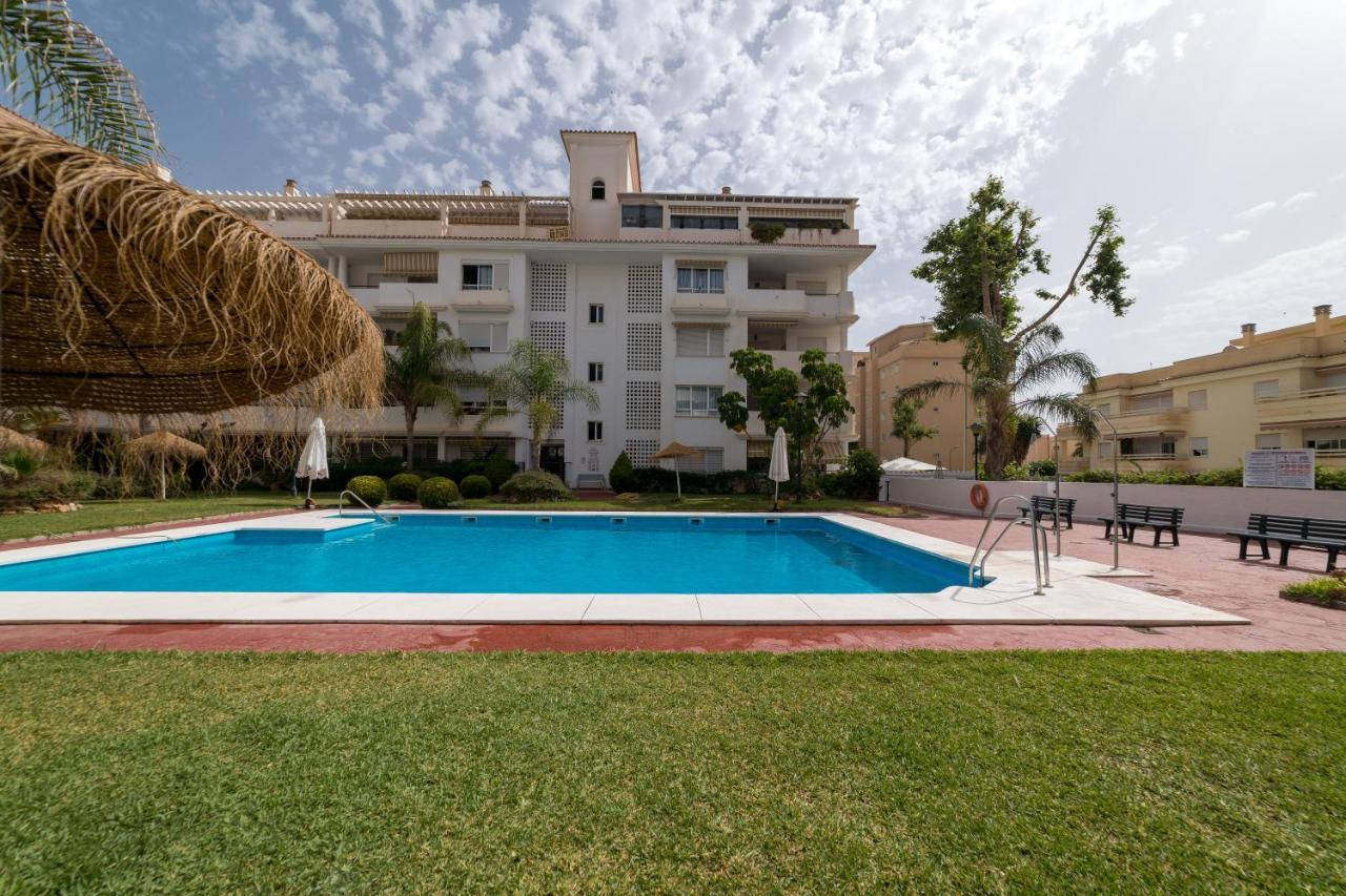 Апартаменты Iloftmalaga Atico Carihuela Торремолинос Экстерьер фото